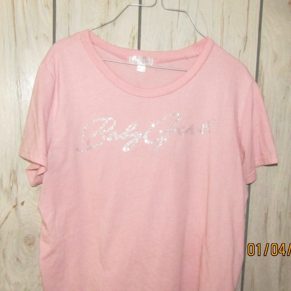 Shirt - Picture 4 of 4